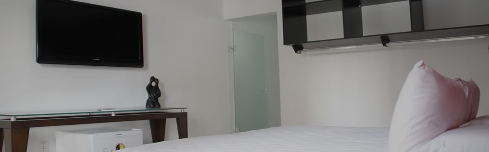 Suíte de casal – Pousada Kepha Guarujá